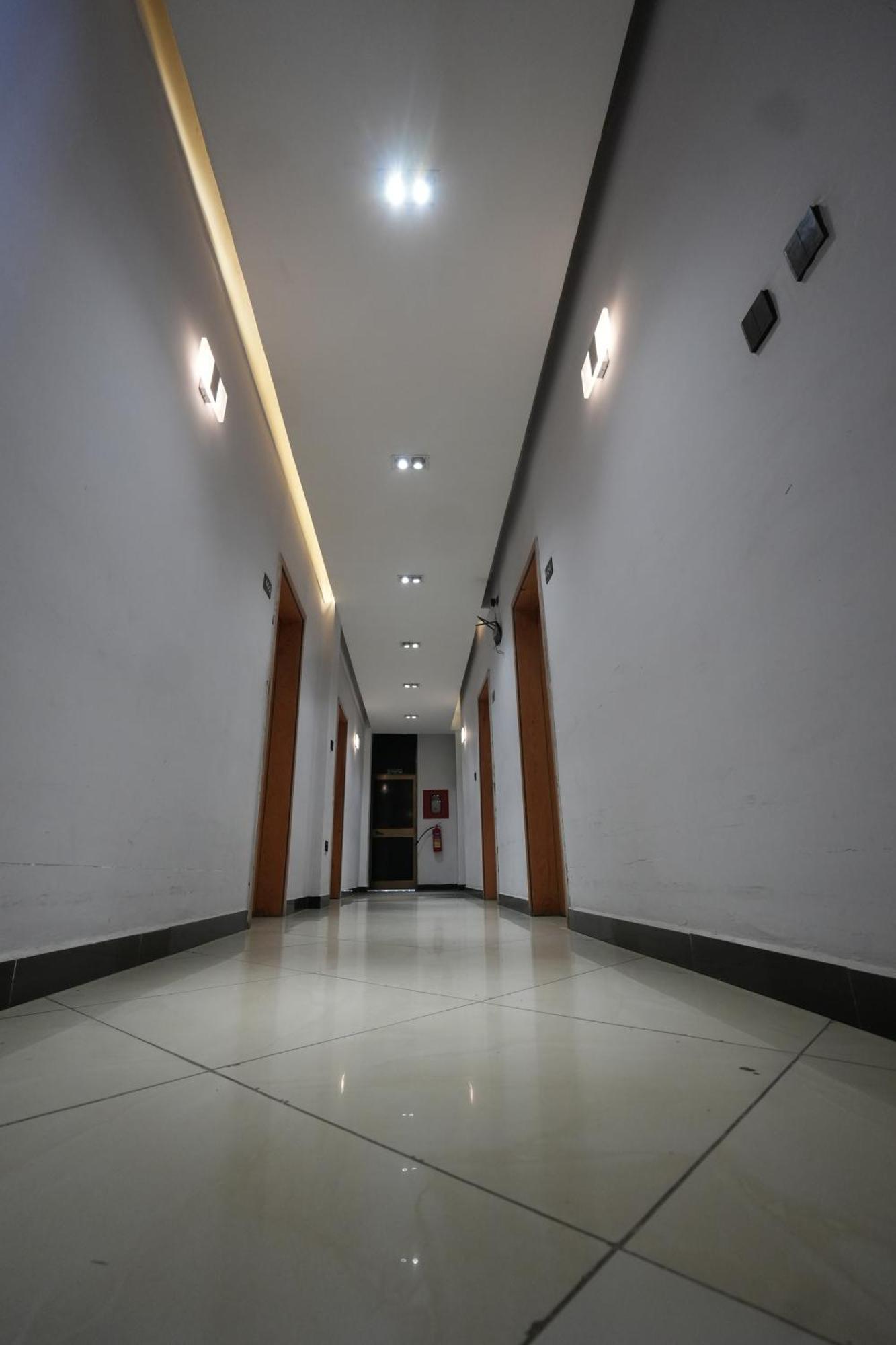 Mazeki Addis Boutique Hotel Bagian luar foto