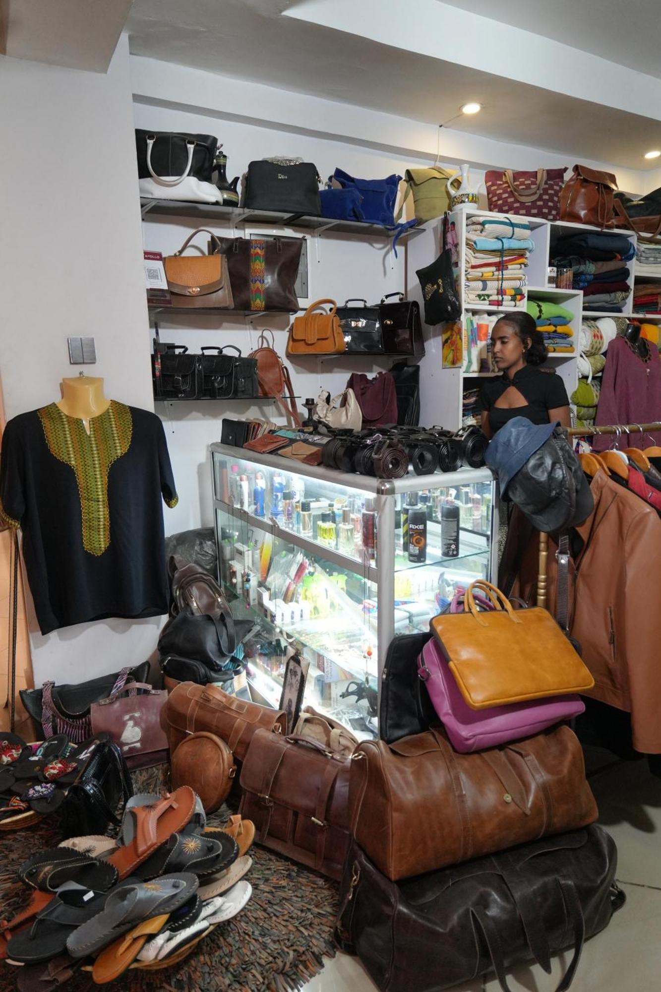 Mazeki Addis Boutique Hotel Bagian luar foto