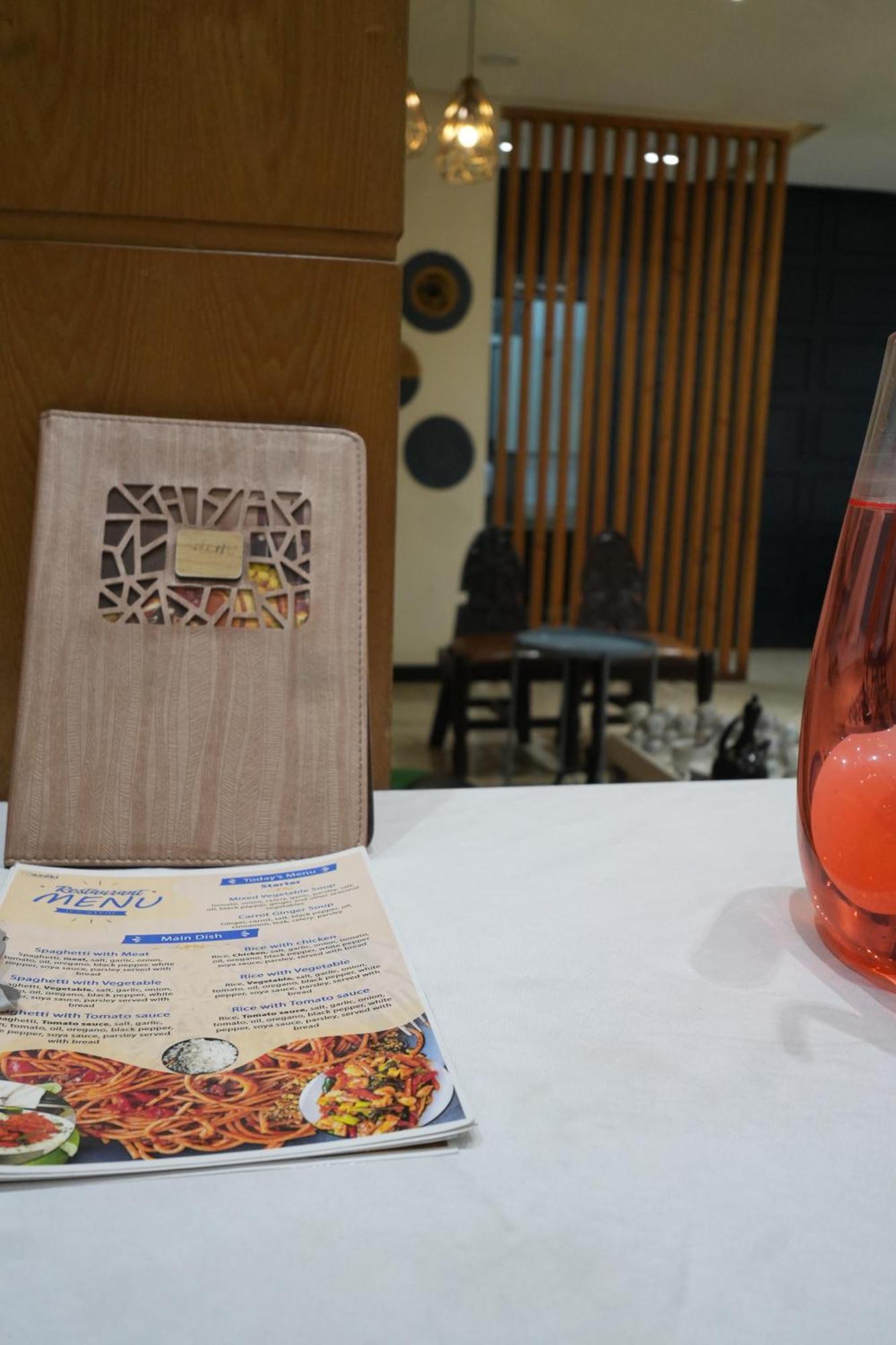 Mazeki Addis Boutique Hotel Bagian luar foto