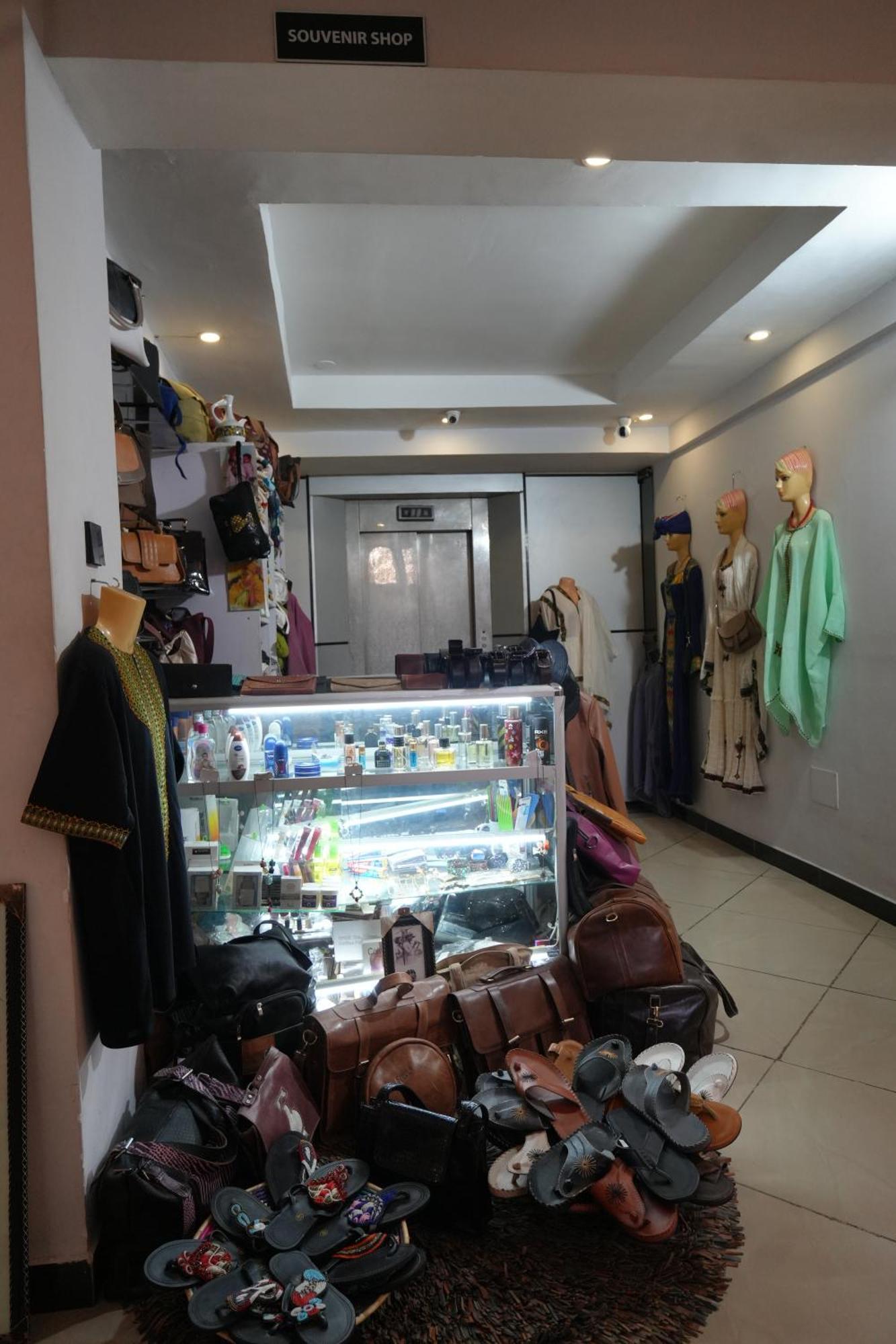 Mazeki Addis Boutique Hotel Bagian luar foto