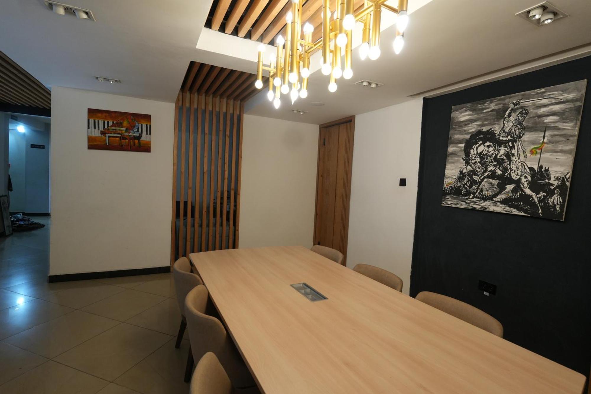 Mazeki Addis Boutique Hotel Bagian luar foto