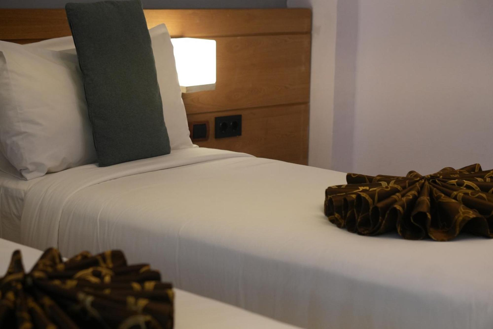 Mazeki Addis Boutique Hotel Bagian luar foto